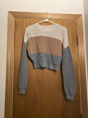 Hollister Crewneck Sweater - Cream, Light Brown & Gray